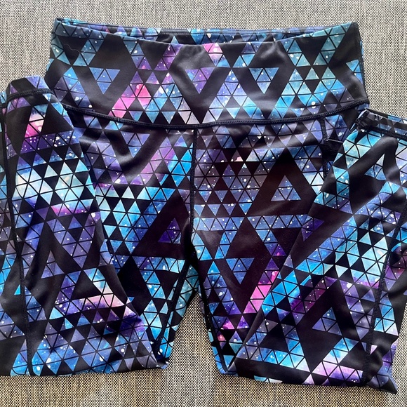 Constantly Varied Gear CVG 21” Medium Leggings Pockets - Picture 1 of 2